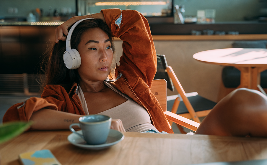 Fone Bluetooth JBL Tune 520BT Original – Som Pure Bass e Bateria de Longa Duração